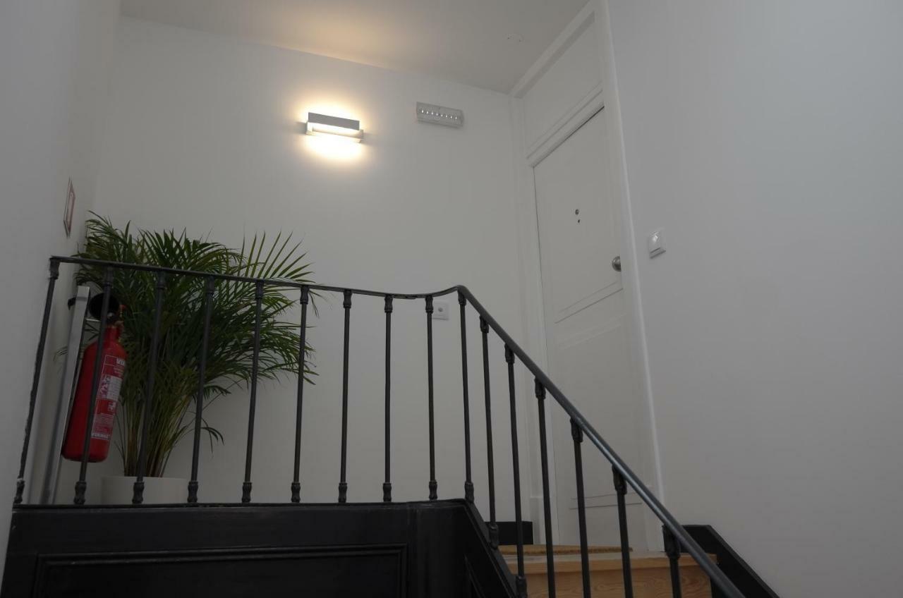 شقة Ocean View Penthouse Paço de Arcos المظهر الخارجي الصورة